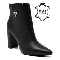 Bota de Couro e Cano Curto Feminina Via Marte 063-016-01