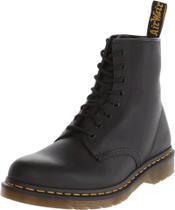Bota Dr. Martens 1460 Couro Greasy 8 Ilhós Preta 10W/9M