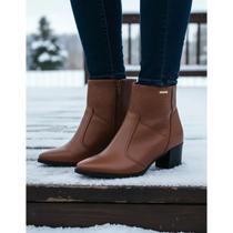 Bota Em Couro Feminina Cano Curto Texturizado Pegada 280502 Cor:TerracotaTamanho:35