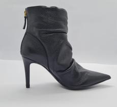 Bota Em Couro Le Capri