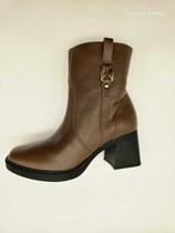 Bota feminina ajuste fino, em couro soft brunette ref. 7003