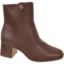 Bota Feminina Bebecê Cano Curto Salto Bloco Couro T6210-101 Bota Feminina Bebecê Cano Curto Salto Bloco Couro T6210-101