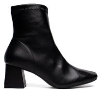 Bota Feminina Bebecê Napa Strech Slim Preto Bota Feminina Bebecê Napa Strech Slim Preto