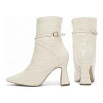 Bota Feminina Bico Fino Cano Médio Off White 43.007B