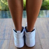 Bota Feminina Branca Estilo Academia Com Solado De Borracha Antiderrapante. Tenis Feminino Casual. Bota Feminina Branca Estilo Academia Com Solado De Borracha Antiderrapante. Tenis Feminino Casual.
