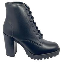 Bota Feminina Cano Baixo Tratorada Salto Alto Moleca 5325.123 Bota Feminina Cano Baixo Tratorada Salto Alto Moleca 5325.123