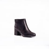 Bota Feminina Cano Curto Clássica em Couro Bottero Tamanho:38Cor:Caramelo Bota Feminina Cano Curto Clássica em Couro Bottero Tamanho:38Cor:Caramelo