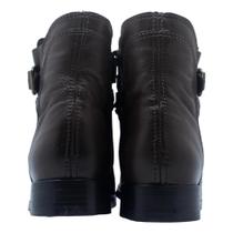Bota feminina cano curto couro newborn Bota feminina cano curto couro newborn