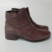 Bota Feminina Cano Curto em Couro Legítimo Marrom -