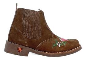 Bota Feminina Cano Curto Nobuck Boots Line Bordado Elástico Bota Feminina Cano Curto Nobuck Boots Line Bordado Elástico