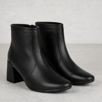 Bota Feminina Cano Curto Salto Bloco 7cm Tendência Confortável Elegante Moderna Moda Inverno Casual Bota Feminina Cano Curto Salto Bloco 7cm Tendência Confortável Elegante Moderna Moda Inverno Casual