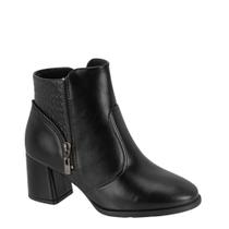 Bota Feminina Cano Curto Salto Médio Conforto Modare 7078111 - Preto - 34 Bota Feminina Cano Curto Salto Médio Conforto Modare 7078111 - Preto - 34