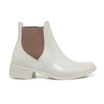 Bota Feminina Cano Medio Delicada Antiderrapante Confortável Bota Feminina Cano Medio Delicada Antiderrapante Confortável