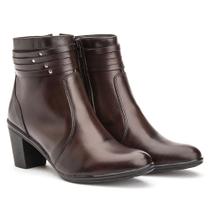 Bota Feminina Casual Kriska Cano Curto Couro Salto Alto Confortável