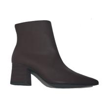 Bota Feminina Com Salto Bloco E Bico Fino Madre Floé 5055372 Bota Feminina Com Salto Bloco E Bico Fino Madre Floé 5055372