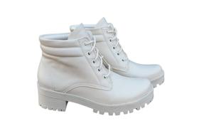 Bota Feminina Coturno Botinha Off White Cano Baixo Salto Médio Tratorada