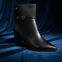 Bota Feminina Couro Bico Fino Bottero - Preto Bota Feminina Couro Bico Fino Bottero - Preto