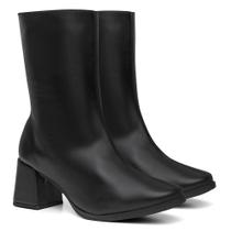 Bota Feminina Couro Cano Médio Salto Grosso Bico Quadrado Bota Feminina Couro Cano Médio Salto Grosso Bico Quadrado