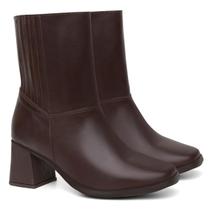 Bota Feminina Couro Cano Médio Zíper Lateral Salto Grosso Bota Feminina Couro Cano Médio Zíper Lateral Salto Grosso
