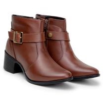 Bota Feminina Couro Zíper Lateral Fivela Corrente Cano Médio Cor Café