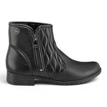 Bota Feminina Dakota D2184 Cano Curto Salto Baixo Detalhe Matelassê com Zíper Lateral Bota Feminina Dakota D2184 Cano Curto Salto Baixo Detalhe Matelassê com Zíper Lateral