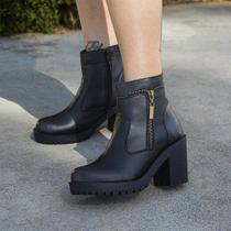 Bota Feminina Design Stile Ziper Cano Curto Com Salto Preto Bota Feminina Design Stile Ziper Cano Curto Com Salto Preto