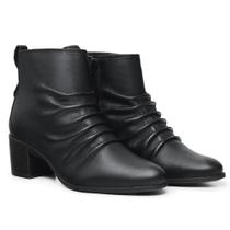 Bota Feminina Estilo Coturno Na Cor Preto Modelo Wrinkles