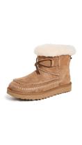 Bota feminina moderna UGG Classic Mini Alpine, castanha, tamanho 9