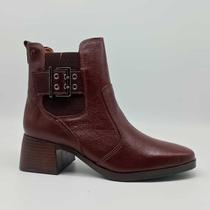Bota Feminina Pegada Couro Salto Largo com Fivela Cano Curto Casual Confortável 282351