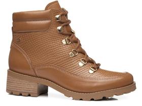 Bota feminina pegada em couro legitimo na cor camel 281418-01
