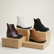 Bota Feminina Premium com Acabamento Refinado e Máximo Conforto Bota Feminina Premium com Acabamento Refinado e Máximo Conforto
