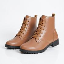 Bota Feminina Premium com Acabamento Refinado e Máximo Conforto