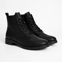 Bota Feminina Premium com Acabamento Refinado e Máximo Conforto