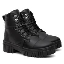 Bota Feminina Preta Correntes Delicadas Sola Tratorada Bota Feminina Preta Correntes Delicadas Sola Tratorada