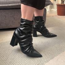 Bota Feminina Ronda Slouch Couro Bico Fino Salto Alto Bloco Bota Feminina Ronda Slouch Couro Bico Fino Salto Alto Bloco
