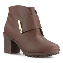 Bota feminina Routine Belt Boot forrada em lã sintética Ref.:23001
