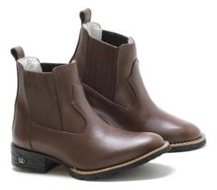 Bota Feminina RR Botas Lisa em Couro Com Elastico Bico Redondo Bota Feminina RR Botas Lisa em Couro Com Elastico Bico Redondo
