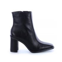 Bota Feminina Salto Bloco Lucy Preto Bota Feminina Salto Bloco Lucy Preto
