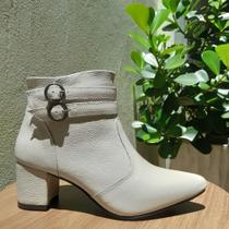 Bota Feminina Social Couro Legitimo Cano Curto Salto Grosso