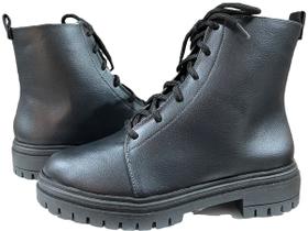 Bota Feminina Solado Tratorada Napa Floater Preto