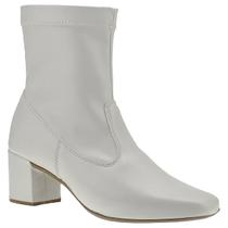 Bota Feminina Stretch Cano Médio Bico Quadrado Salto Grosso Cor:Off WhiteTamanho:35