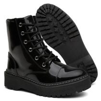 Bota Feminina Tratorada Cano Médio Preto Verniz