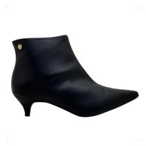 Bota feminina via uno cano curto bico fino 139035 Bota feminina via uno cano curto bico fino 139035