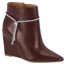 Bota Feminina Vizzano Salto Anabela Alto Cano Baixo Strass