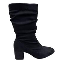 Bota Feminino Beira Rio Casual Conforto Cano Médio Enrrugado Camurça Salto Bloco 9076.112 Preto Bota Feminino Beira Rio Casual Conforto Cano Médio Enrrugado Camurça Salto Bloco 9076.112 Preto