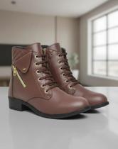 Bota Feminino Coturno Montaria Cano Curto Zíper Confortável