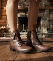 Bota Feminino Coturno Montaria Cano Curto Zíper Confortável