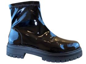 Bota Feminino Preto Verniz Solado Tratorado Bota Feminino Preto Verniz Solado Tratorado