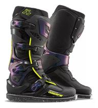 Bota Gaerne Cross Sg 22 - Chameleon - Black/Blue/Yellow - Sz 42 (Eur) 08 (Eua) 40 (Br) Bota Gaerne Cross Sg 22 - Chameleon - Black/Blue/Yellow - Sz 42 (Eur) 08 (Eua) 40 (Br)