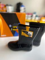 Bota Infantil Grandene Liga da Justiça Preta 33/34 Bota Infantil Grandene Liga da Justiça Preta 33/34